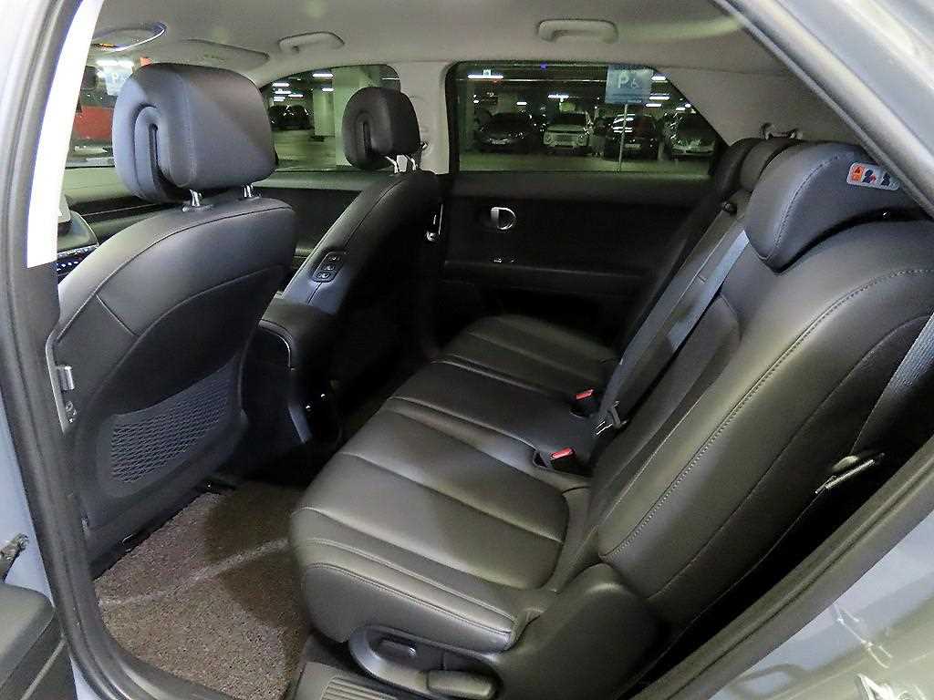 HYUNDAI Ioniq 5 - Vista 7