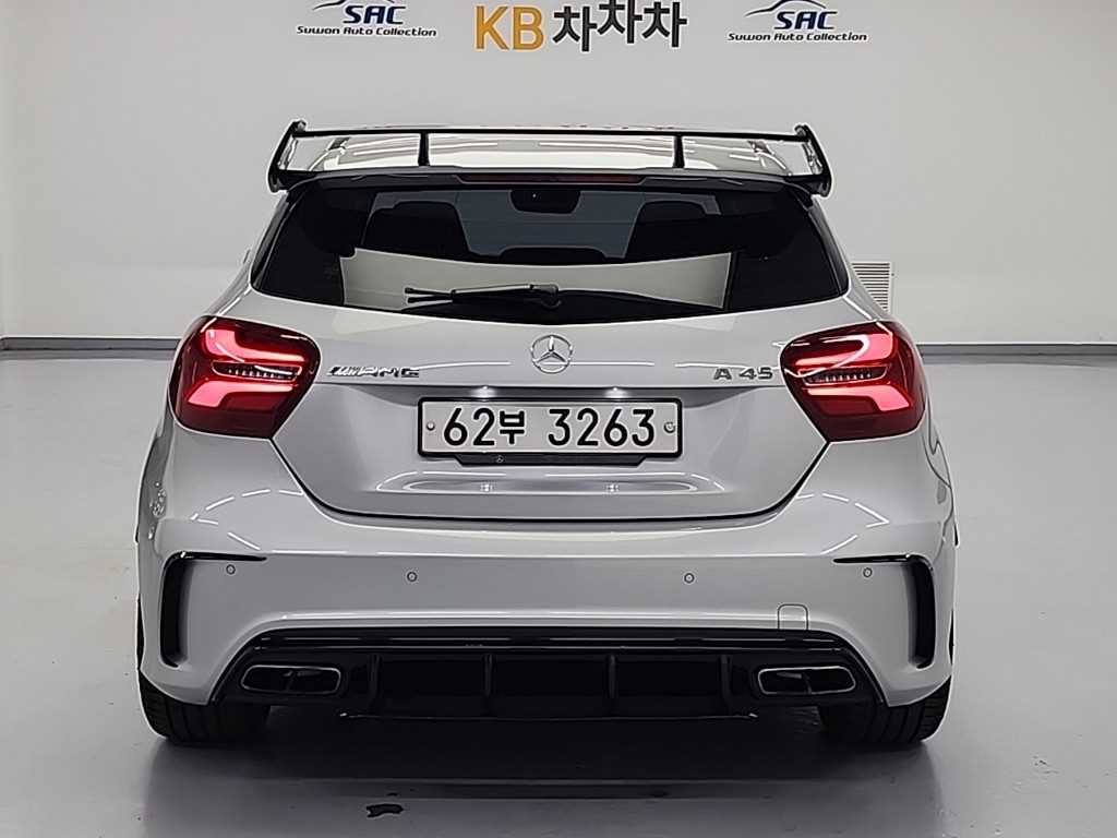 Mercedes Benz A Class - Vista 3