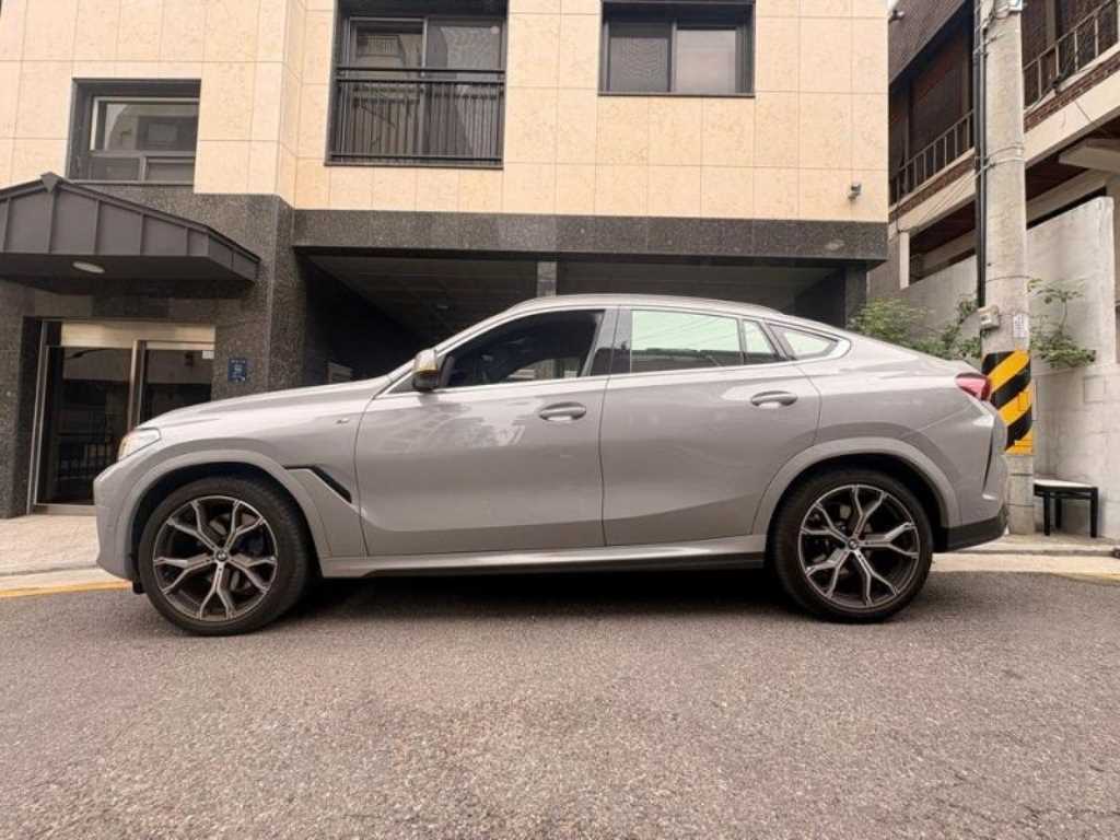 BMW X6 - Vista 3