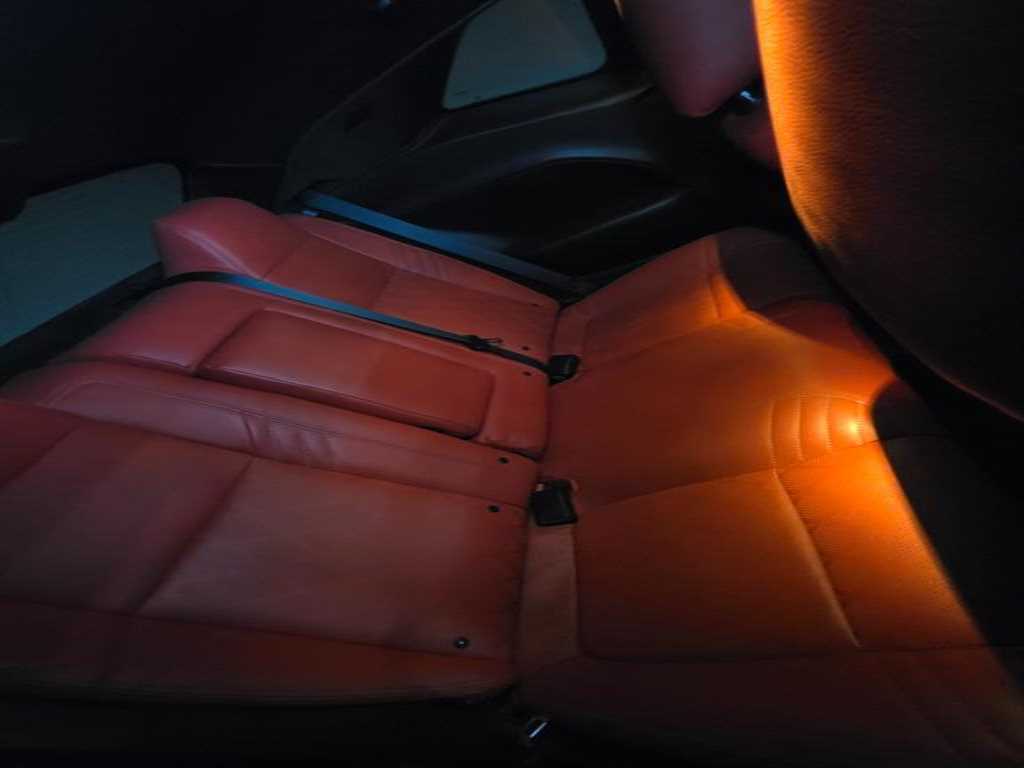 DODGE Challenger - Vista 11