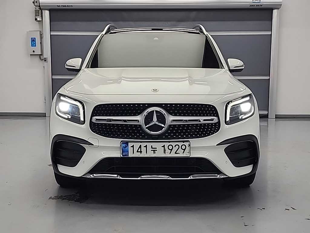 Mercedes Benz GLB Class - Vista 2