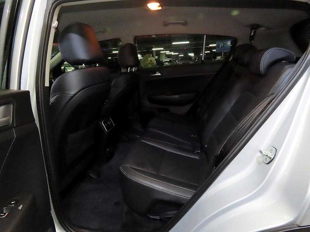 KIA Sportage - Vista 7