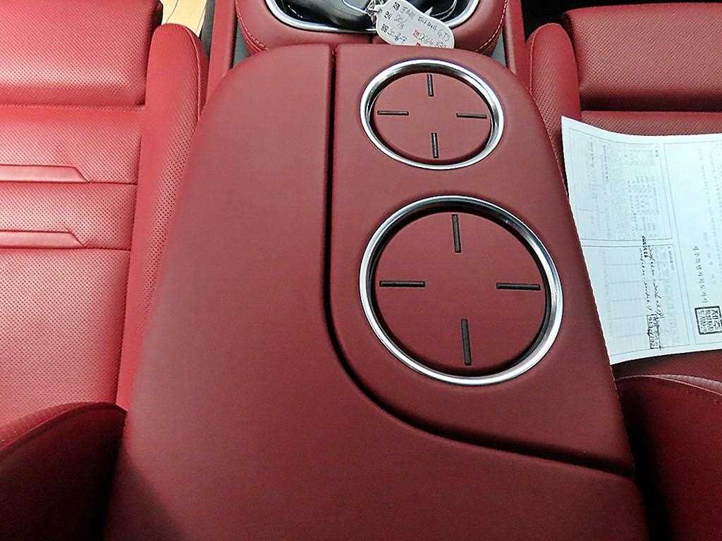 Porsche Panamera - Vista 12