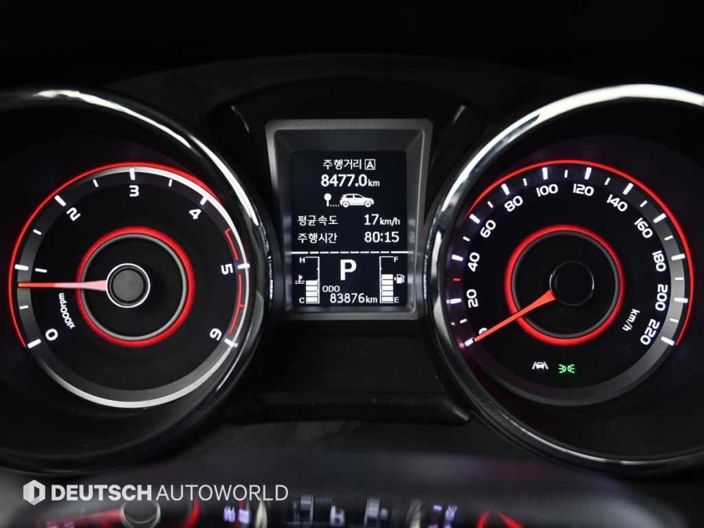 Ssangyong Tivoli - Vista 9