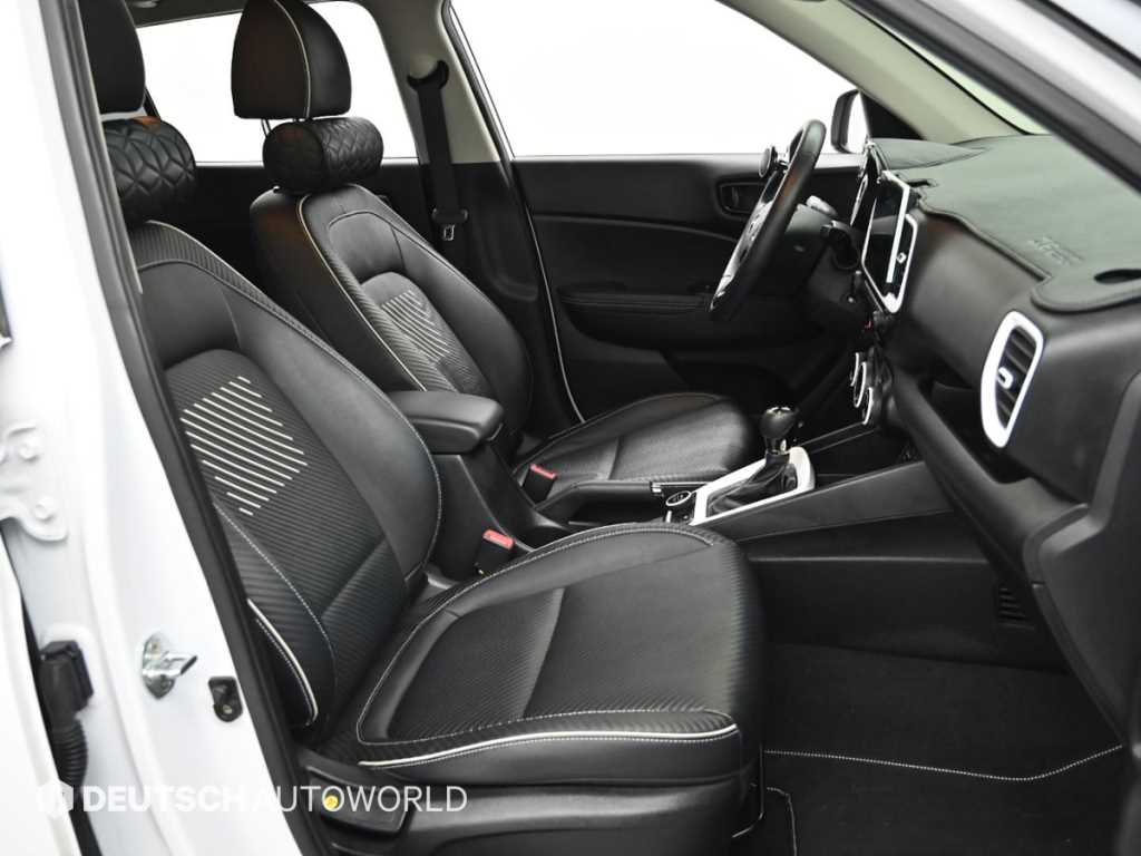 HYUNDAI Venue - Vista 10
