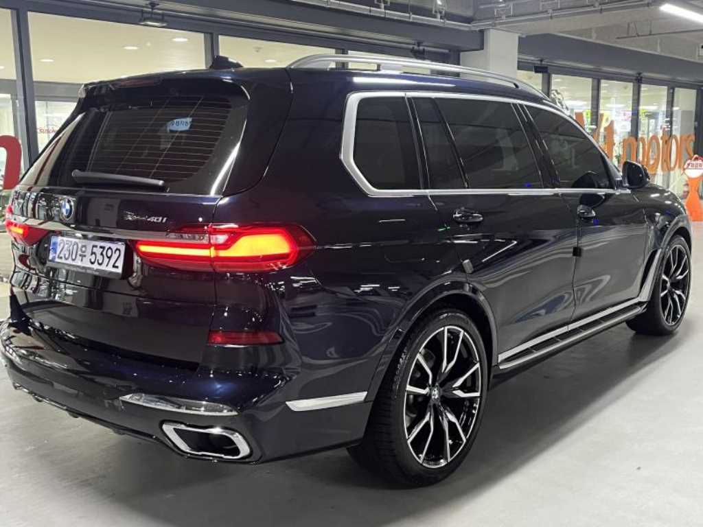 BMW X7 - Vista 4