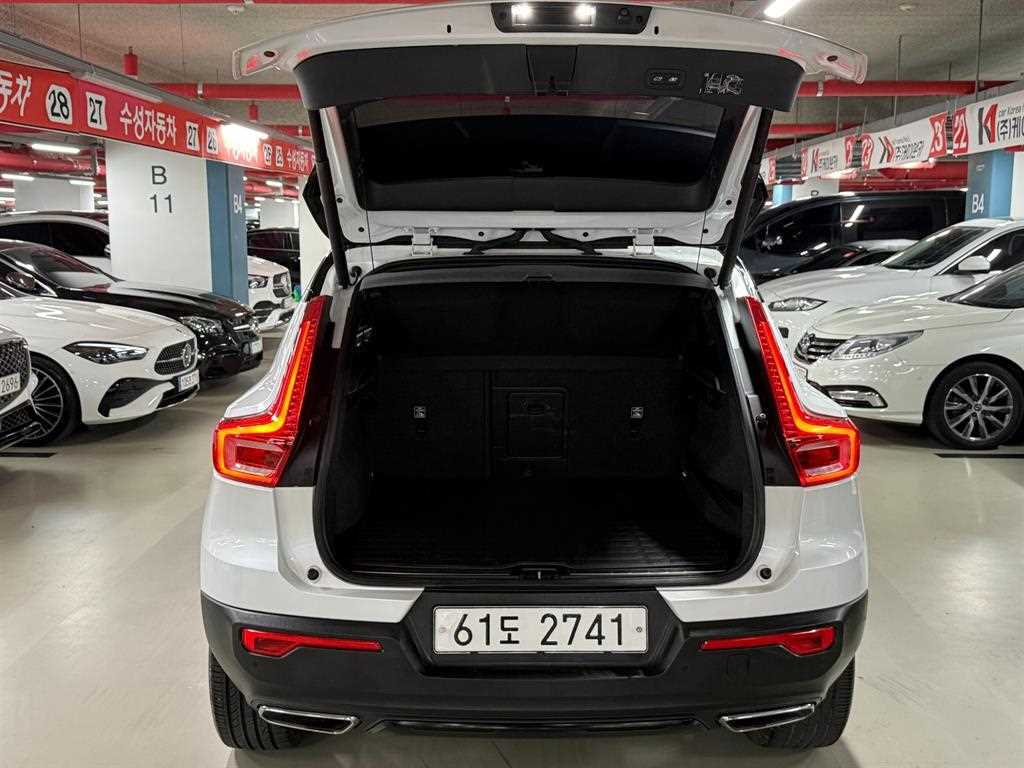 Volvo XC40 - Vista 6