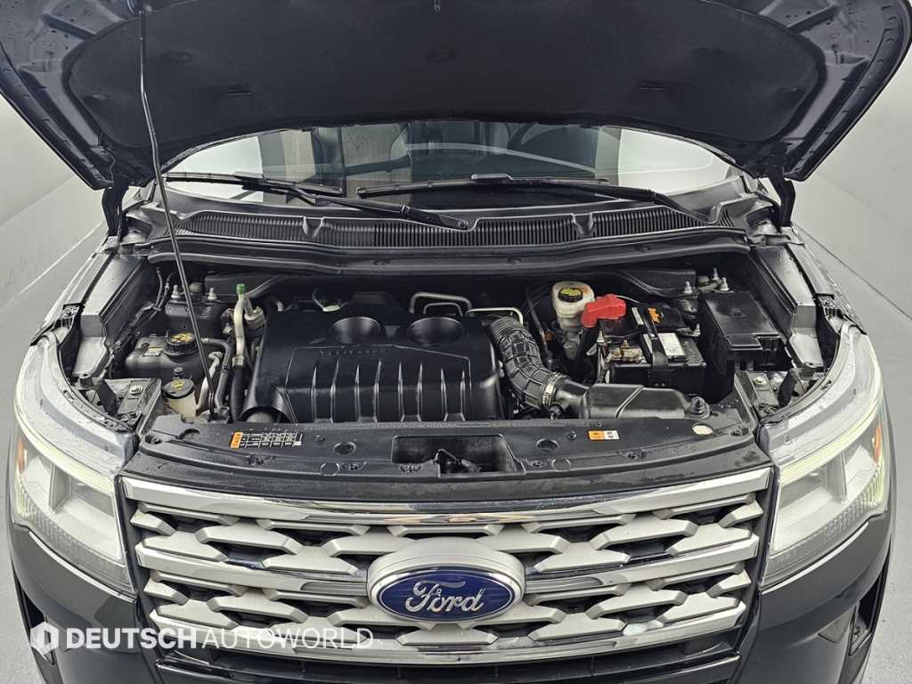 Ford Explorer - Vista 6