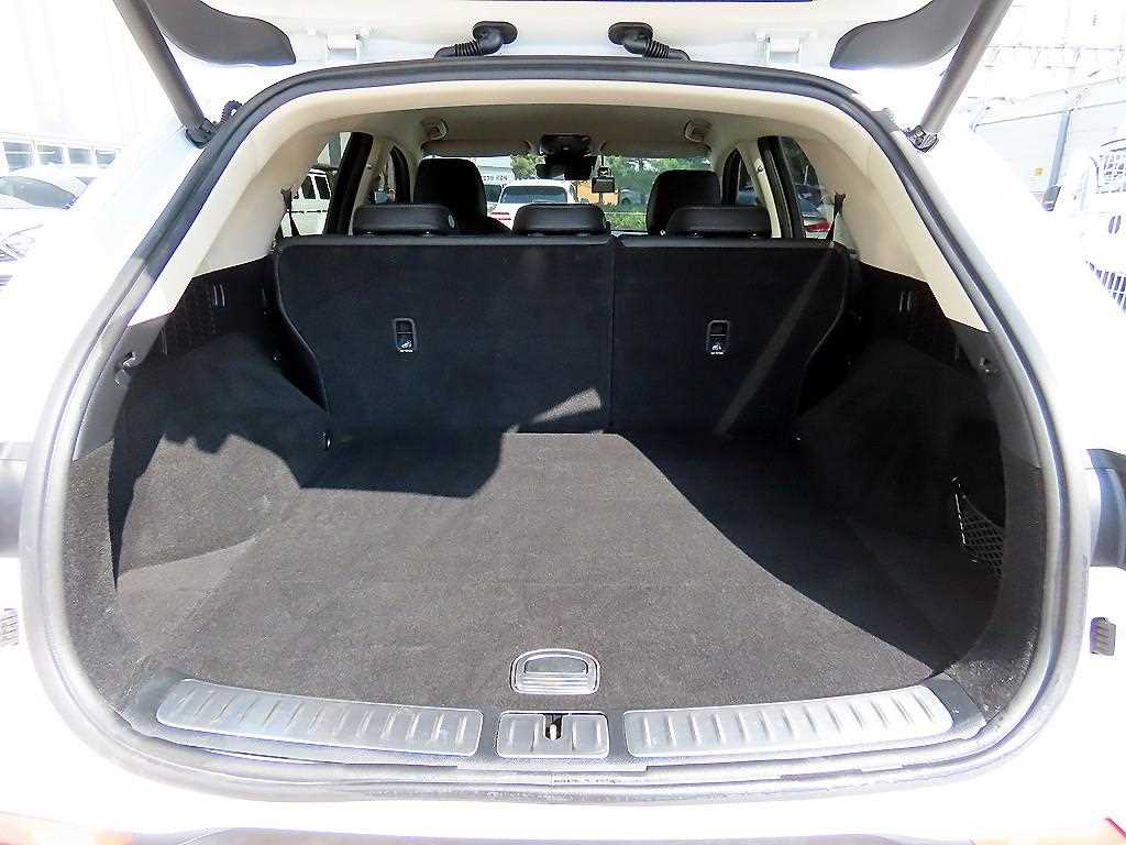 Genesis GV70 2021 Blanco - Importación desde Corea - HF Imports Iquique - Foto 16