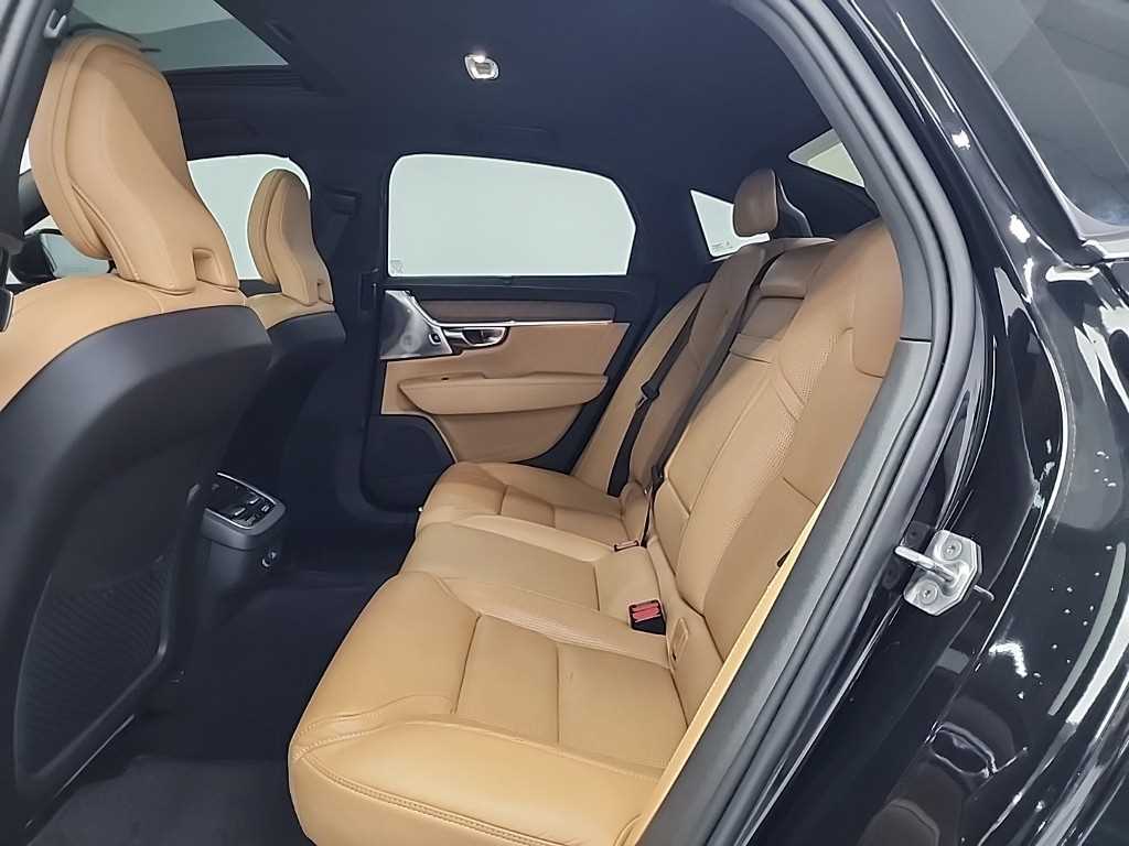 Volvo S90 - Vista 12