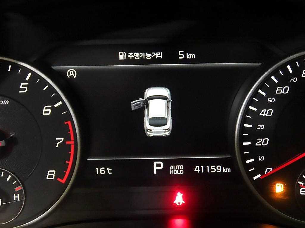 KIA Stinger - Vista 9