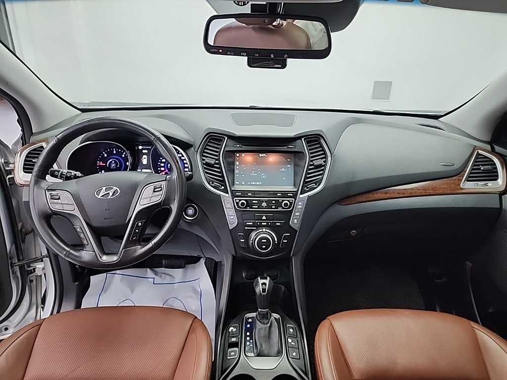 HYUNDAI Maxcruz - Vista 7