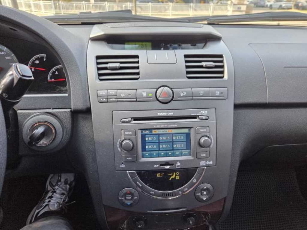 Ssangyong Rexton - Vista 5