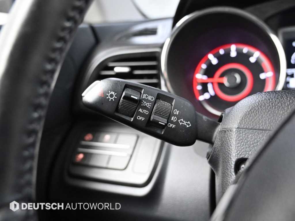 Ssangyong Tivoli 2017 Blanco - Importación desde Corea - HF Imports Iquique - Foto 14