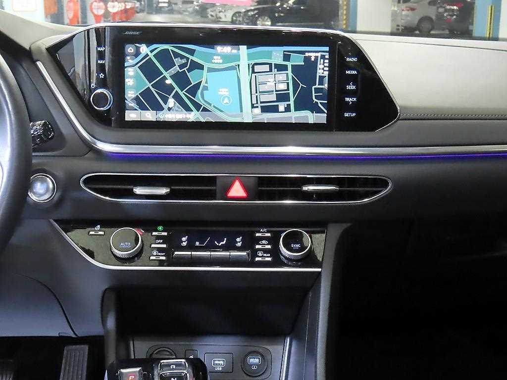 HYUNDAI Sonata - Vista 11