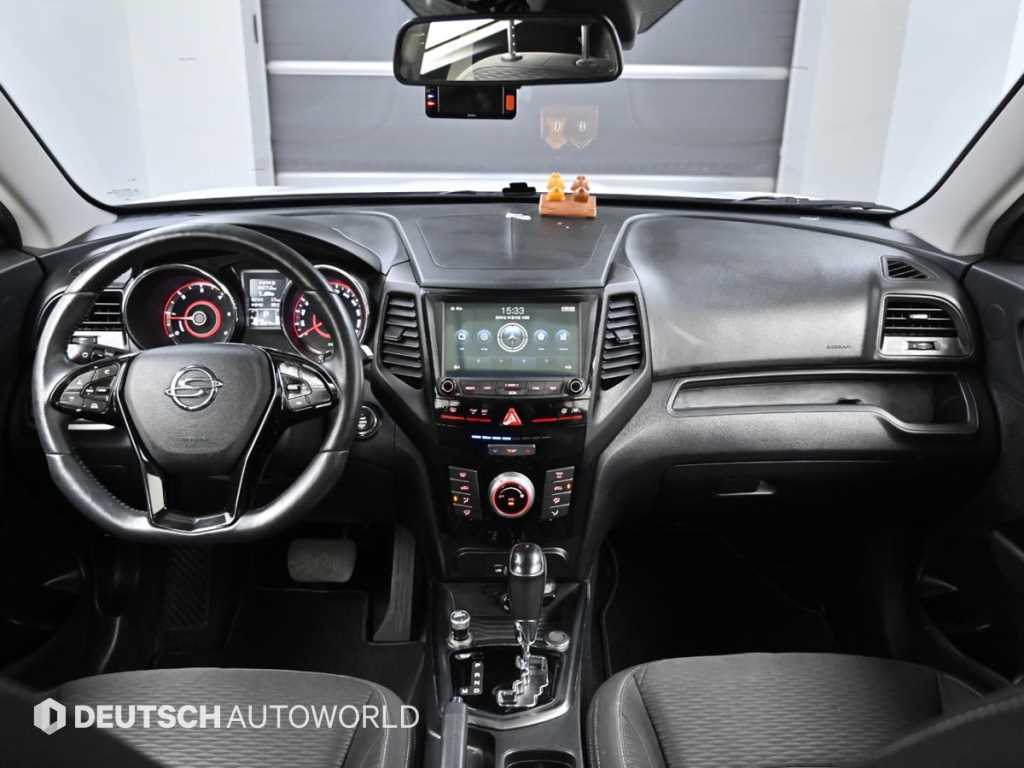 Ssangyong Tivoli - Vista 8