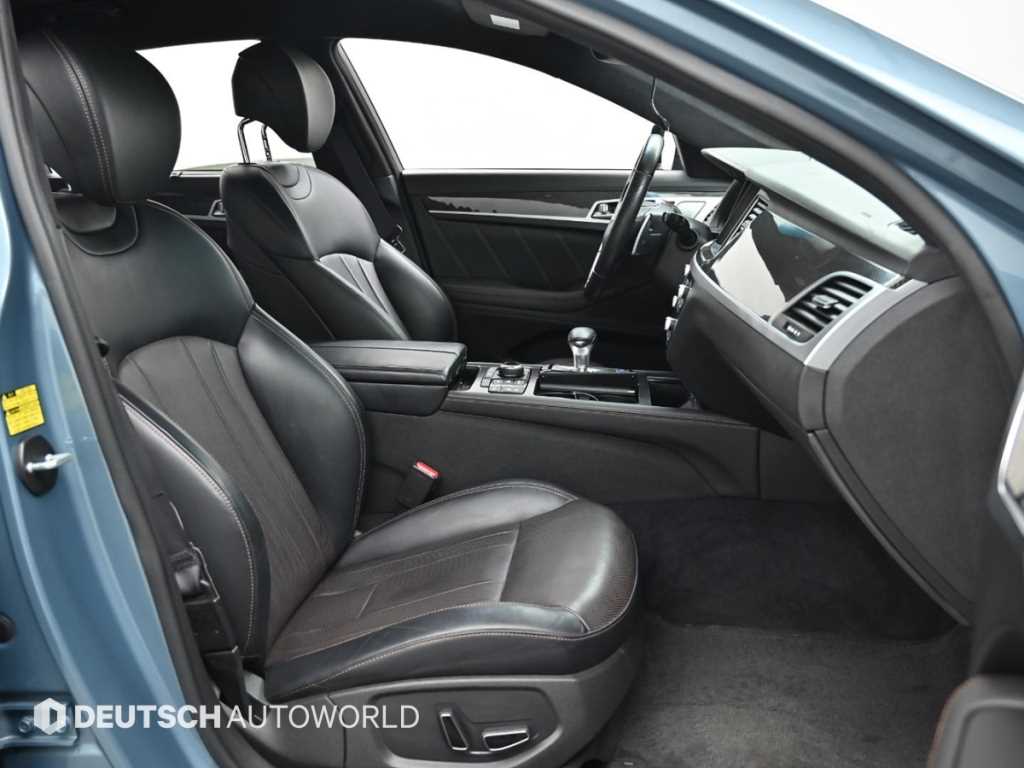 Genesis G80 - Vista 10