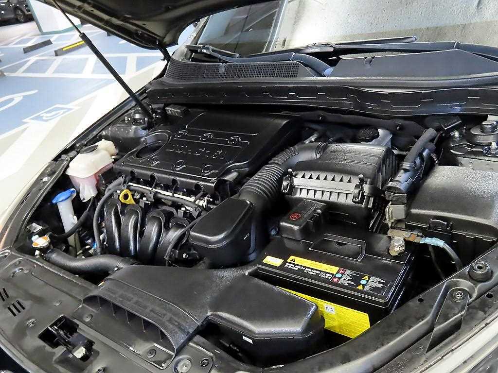 KIA K5 2011 Negro - Importación desde Corea - HF Imports Iquique - Foto 19