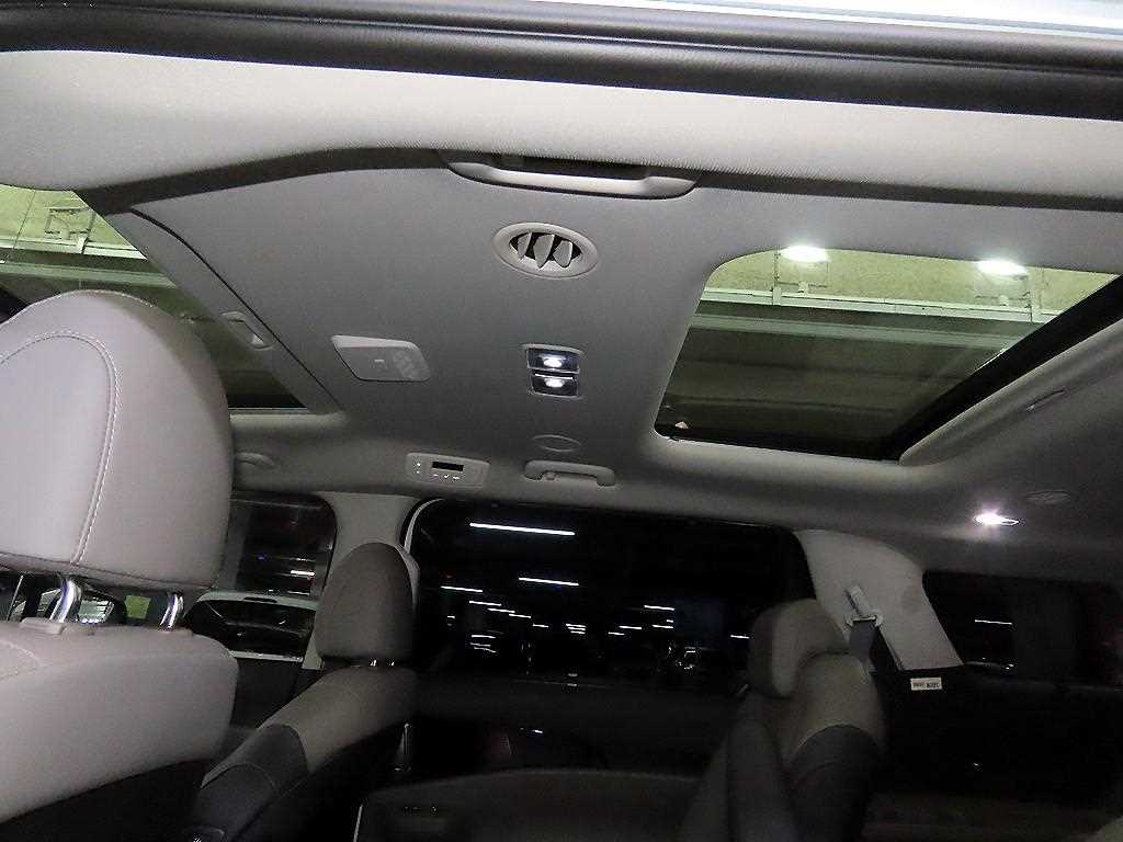 KIA Carnival 2024 Blanco - Importación desde Corea - HF Imports Iquique - Foto 14