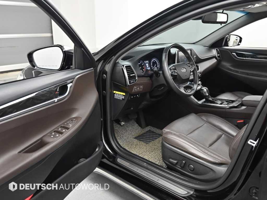 HYUNDAI Grandeur - Vista 11