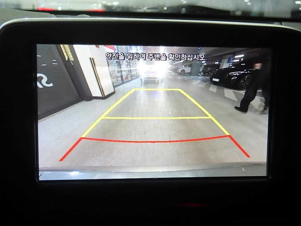 HYUNDAI Grandeur 2018 Verde - Importación desde Corea - HF Imports Iquique - Foto 16