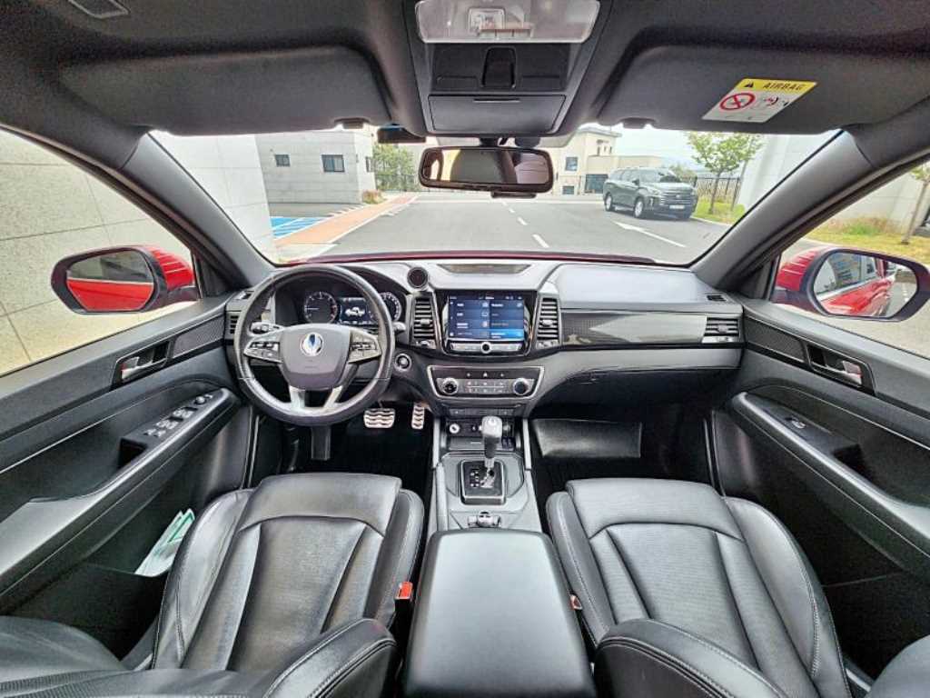 Ssangyong Rexton - Vista 10