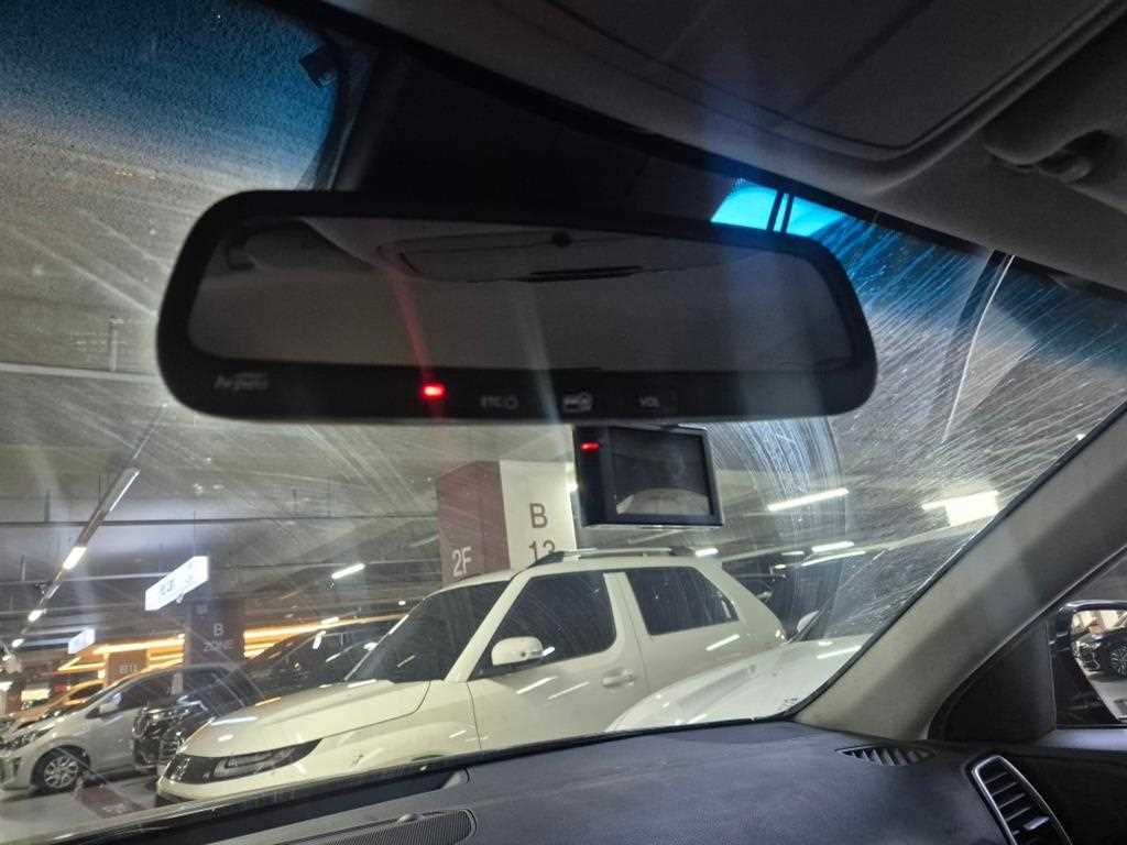 HYUNDAI Grandeur - Vista 8