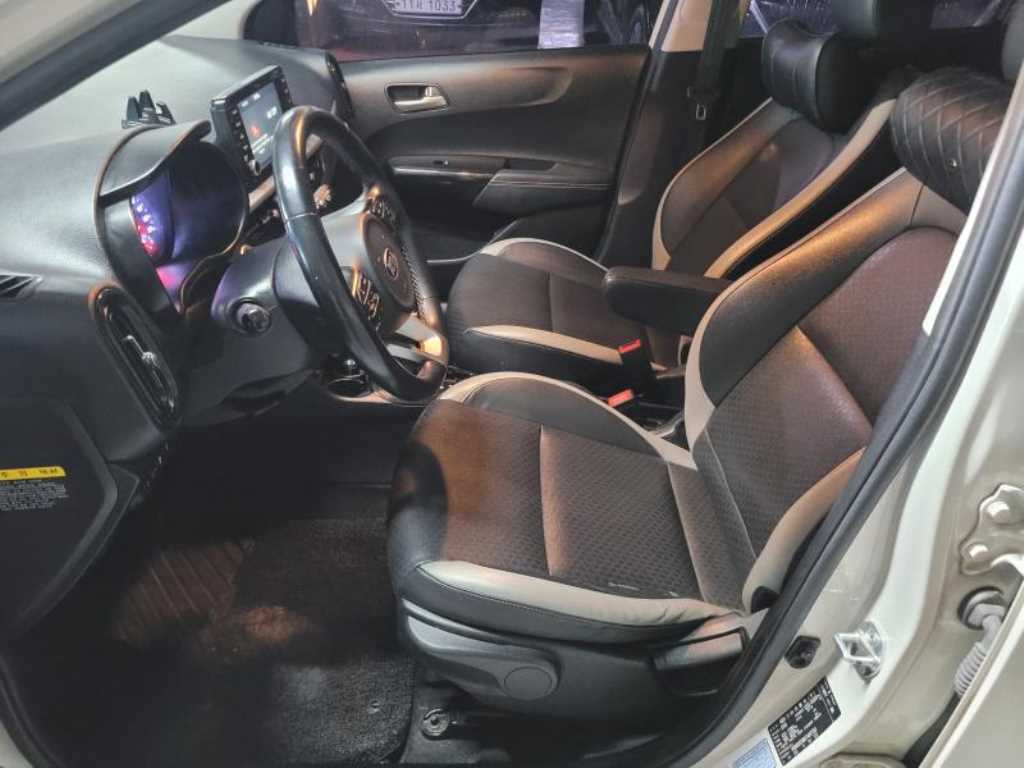 KIA Morning - Vista 11