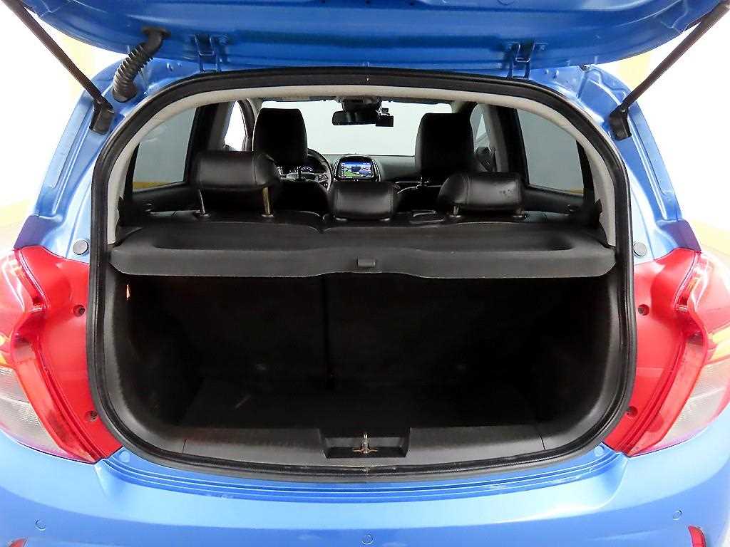 Chevrolet Spark 2017 Azul - Importación desde Corea - HF Imports Iquique - Foto 18