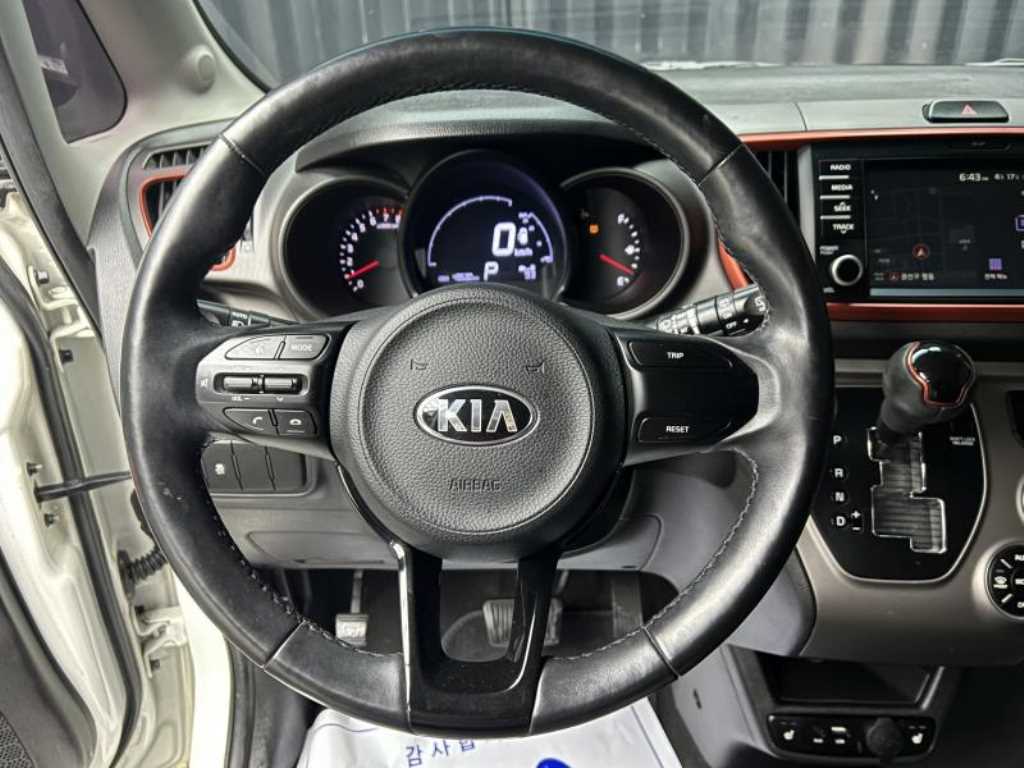 KIA Ray - Vista 11