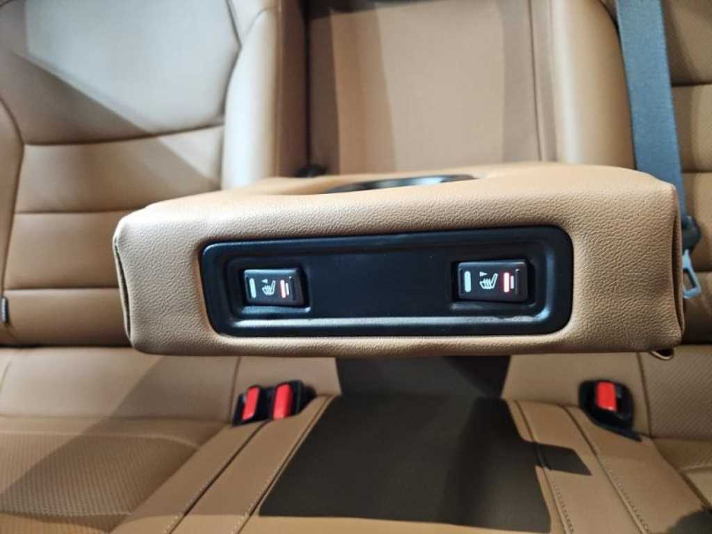 SAMSUNG QM6 2025 Blanco - Importación desde Corea - HF Imports Iquique - Foto 16