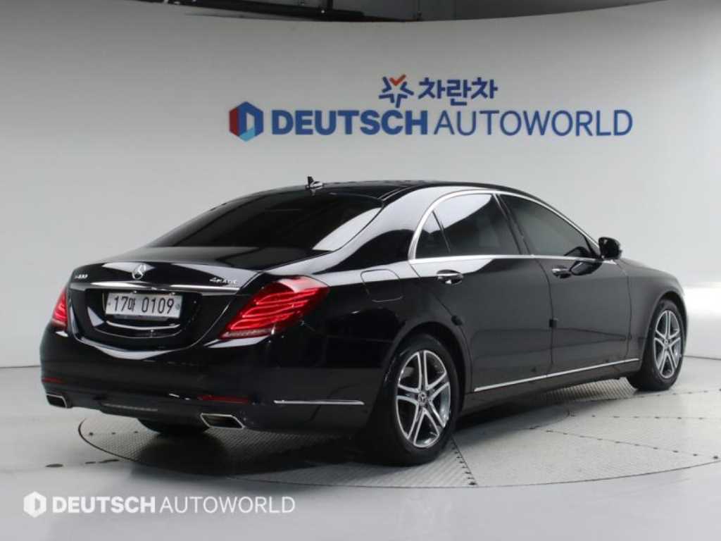 Mercedes Benz S Class - Vista 2