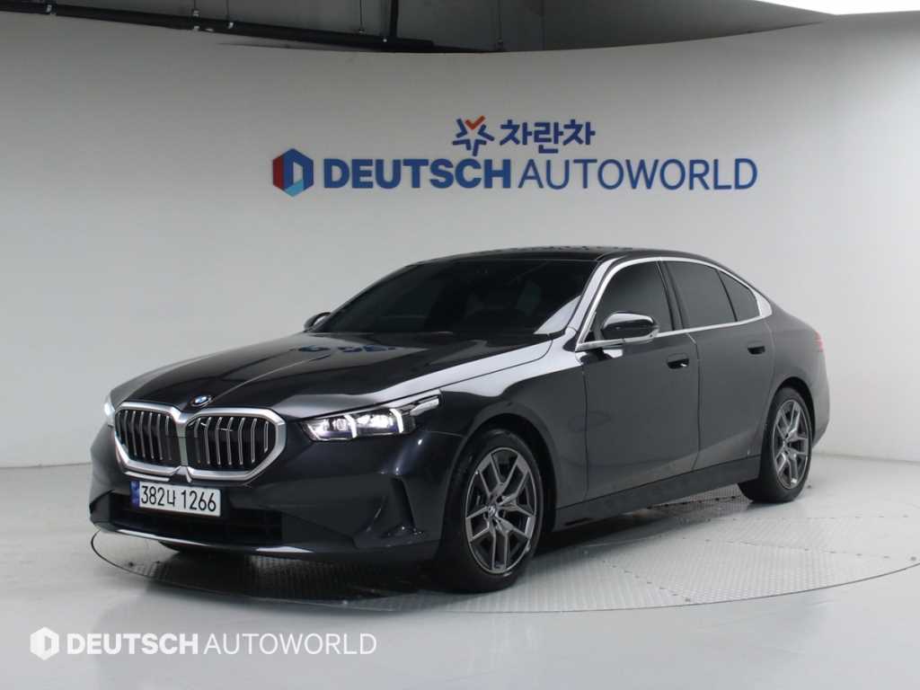 BMW 5 Series 2025 Gris - Importación desde Corea - HF Imports Iquique - Foto 1