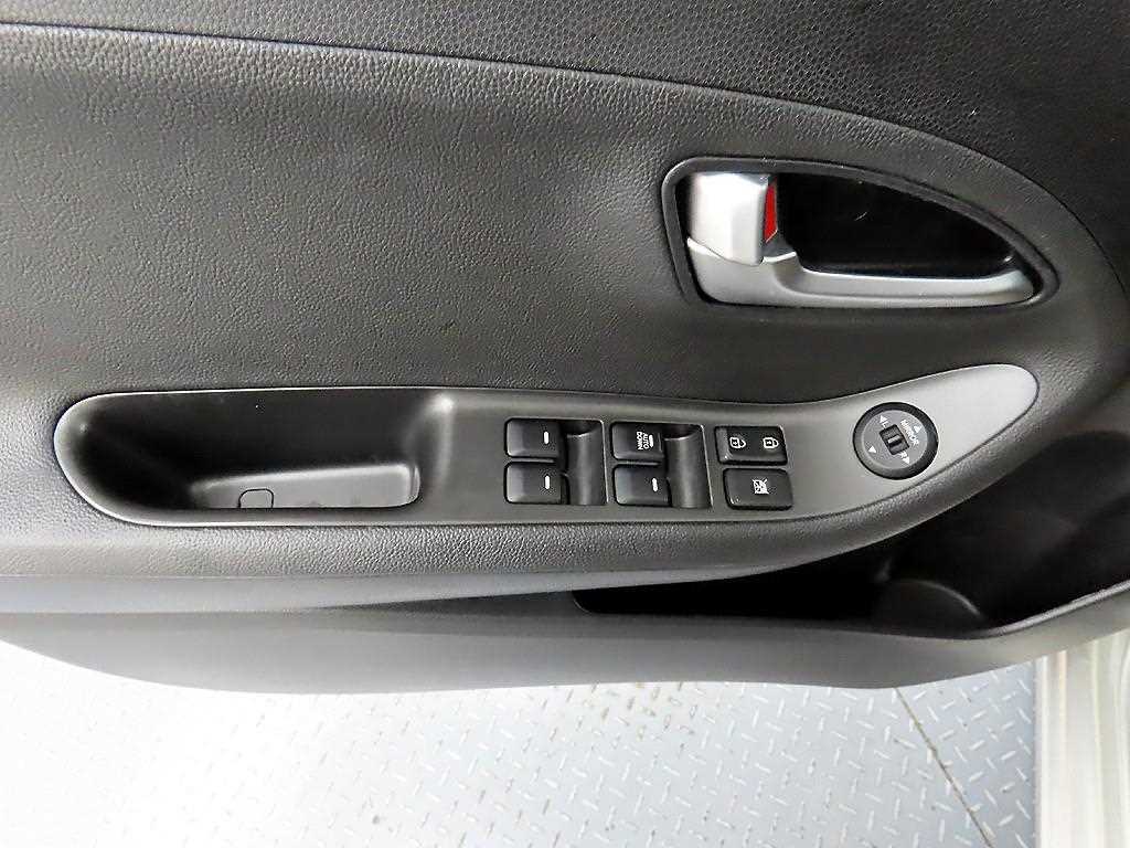 KIA Morning - Vista 11