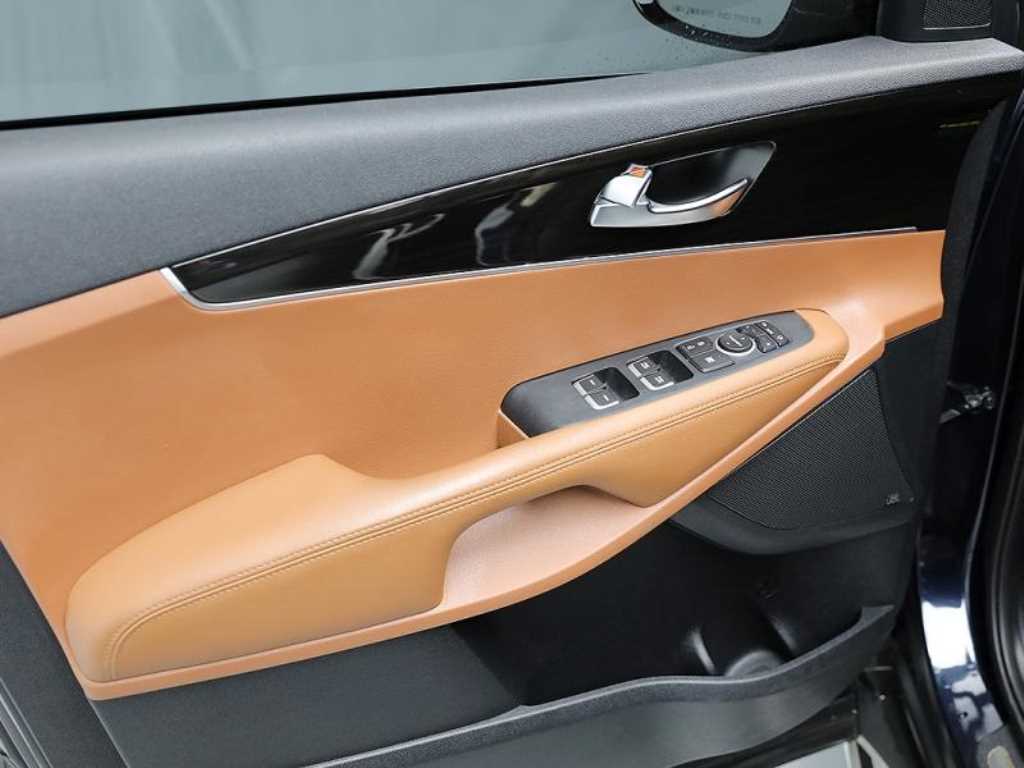 KIA Sorento - Vista 7