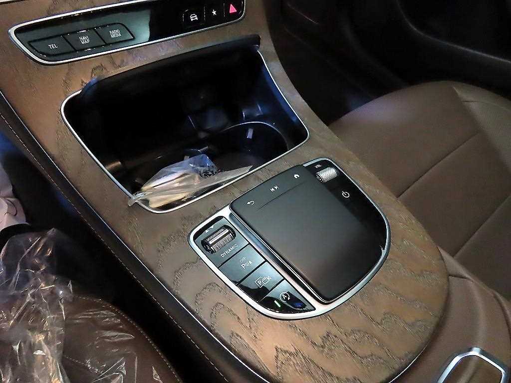 Mercedes Benz E class 2021 Blanco - Importación desde Corea - HF Imports Iquique - Foto 14