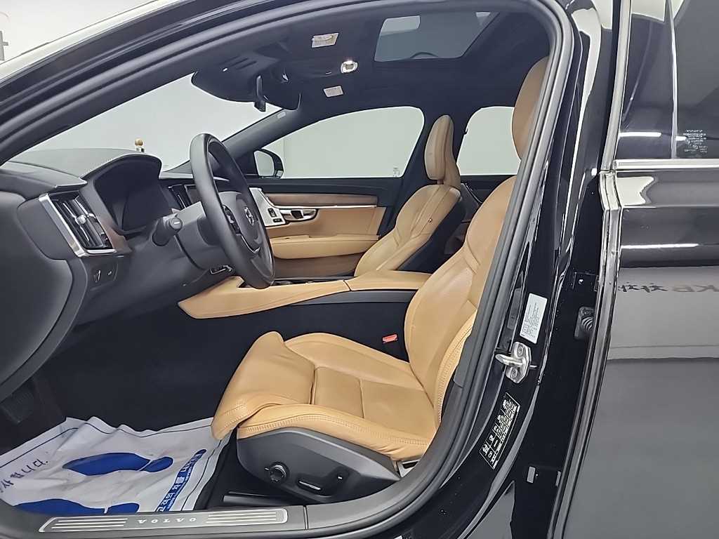 Volvo S90 - Vista 11