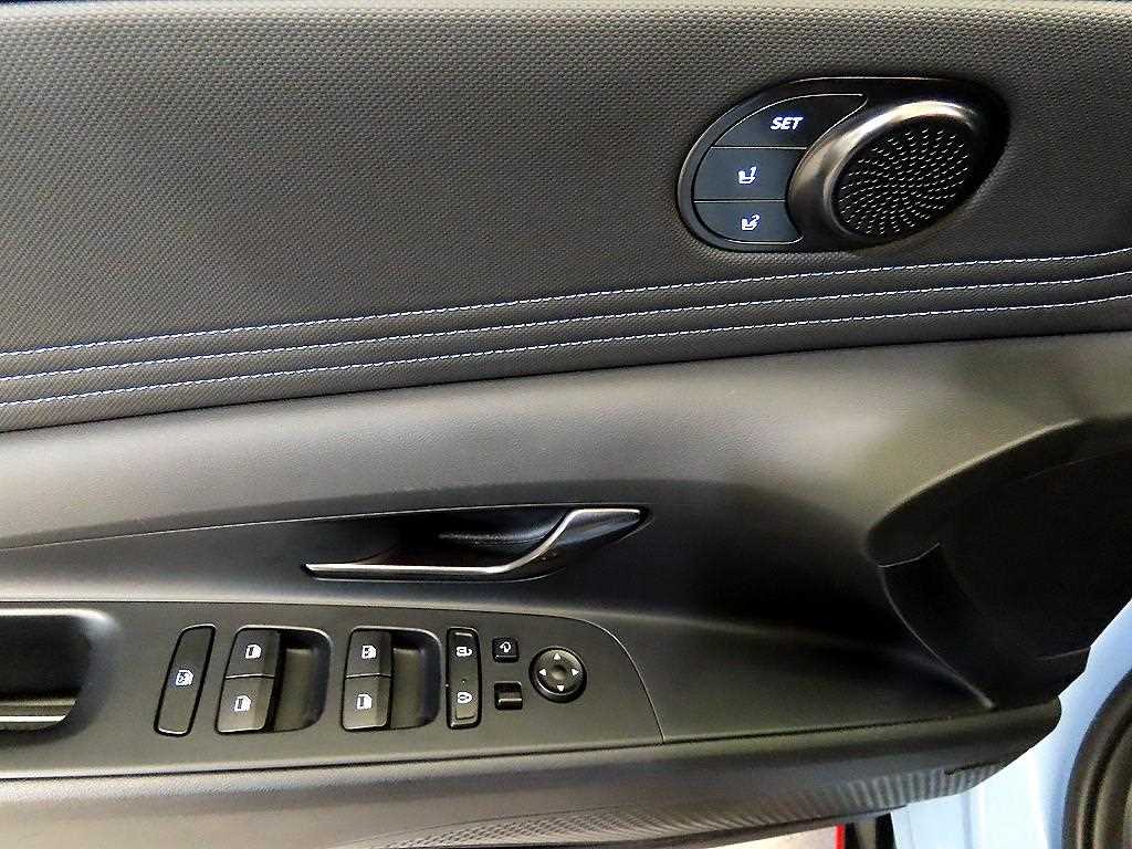 HYUNDAI Avante 2022 skyblue - Importación desde Corea - HF Imports Iquique - Foto 13