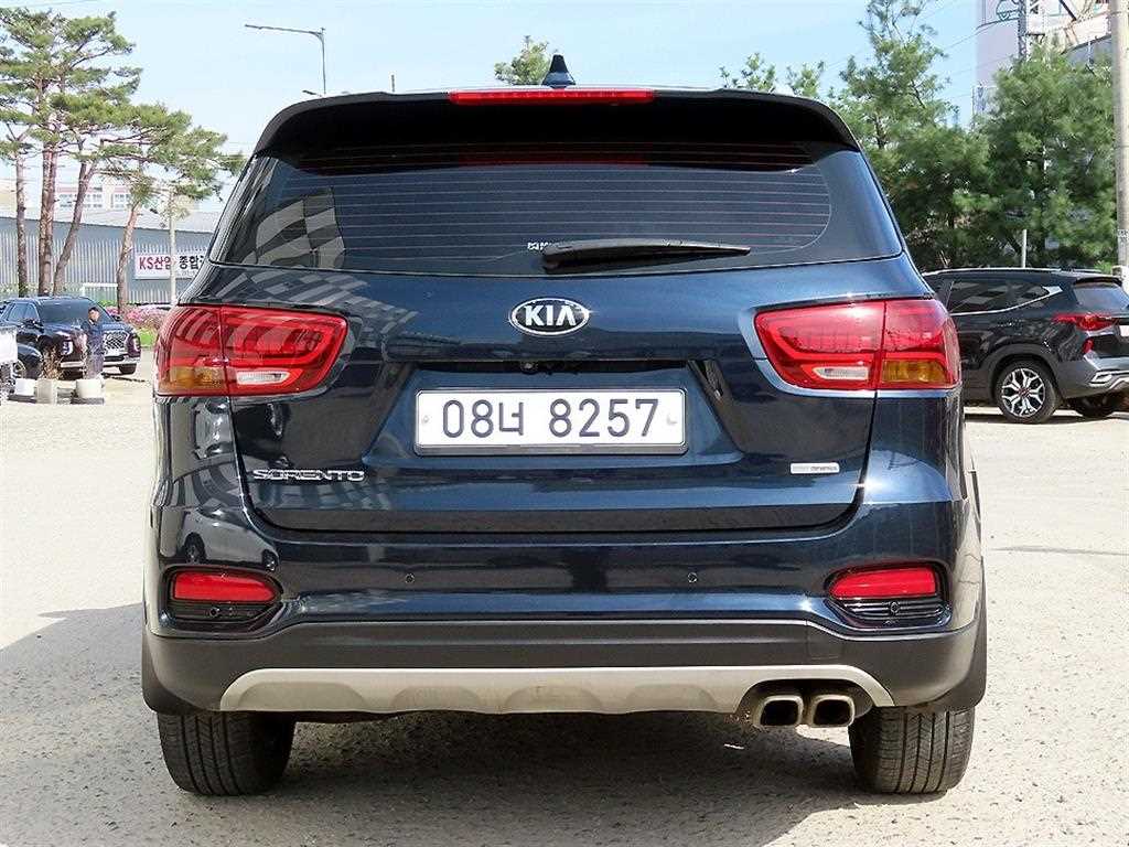 KIA Sorento - Vista 4