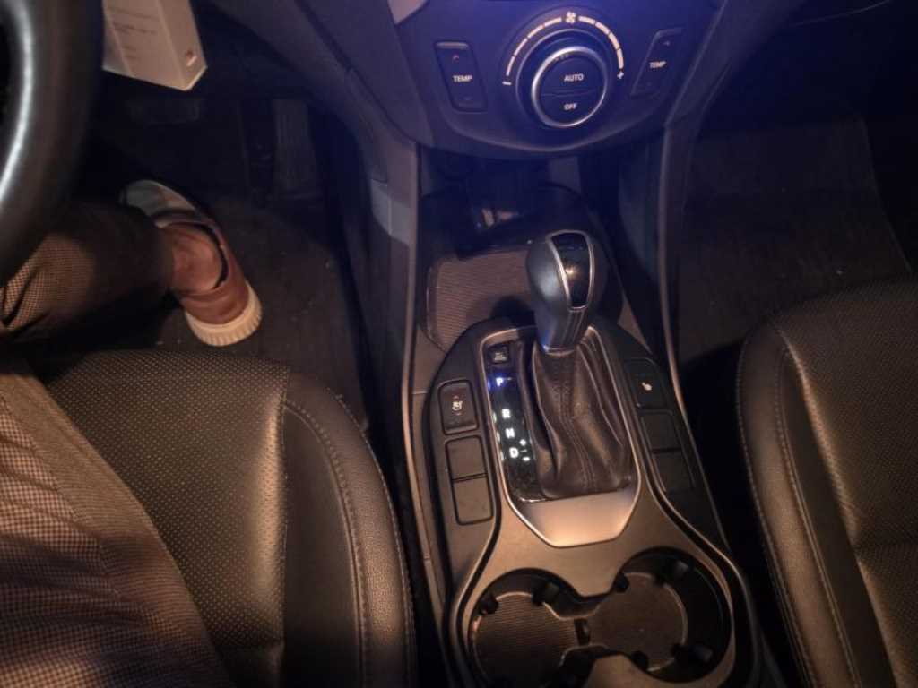 HYUNDAI Santa Fe - Vista 9