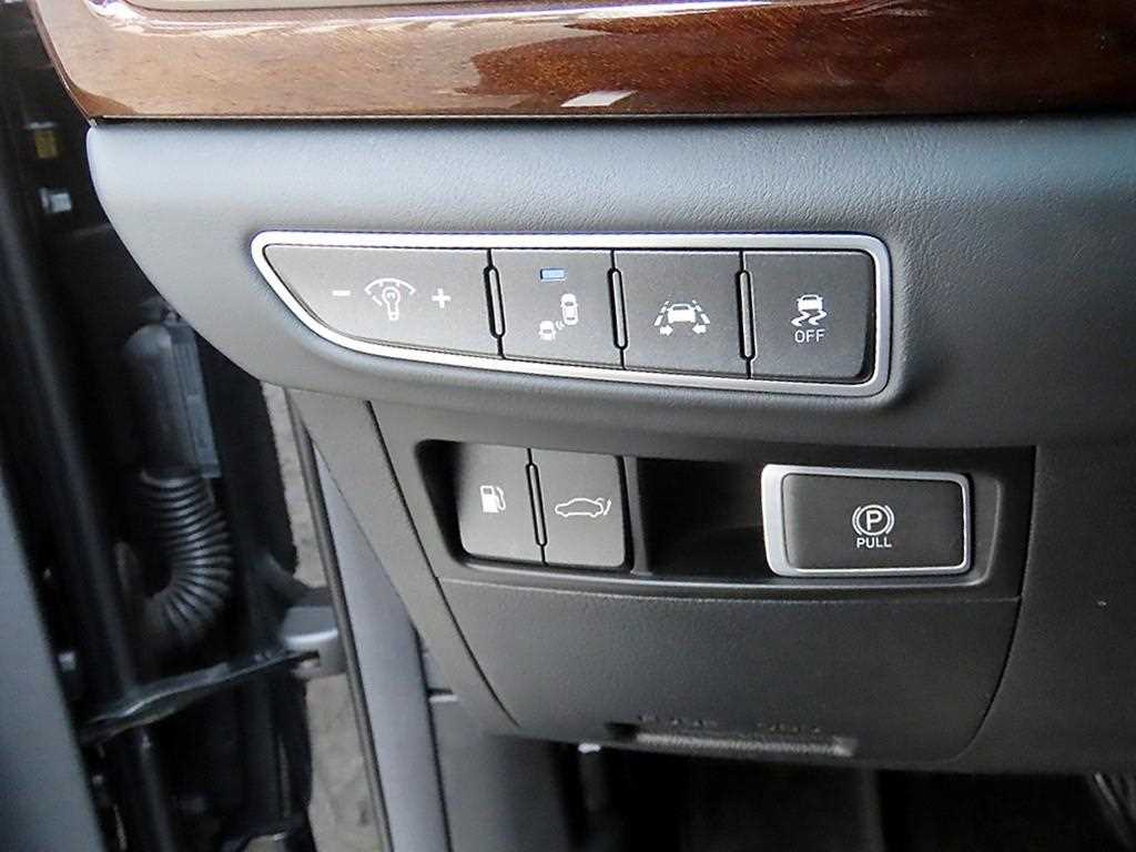 Genesis EQ900 - Vista 12