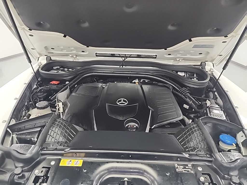 Mercedes Benz G Class (G Wagen) - Vista 5