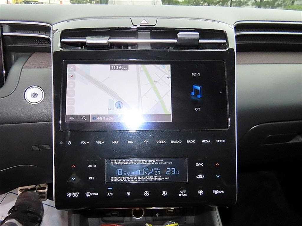 HYUNDAI Tucson 2022 Blanco - Importación desde Corea - HF Imports Iquique - Foto 13