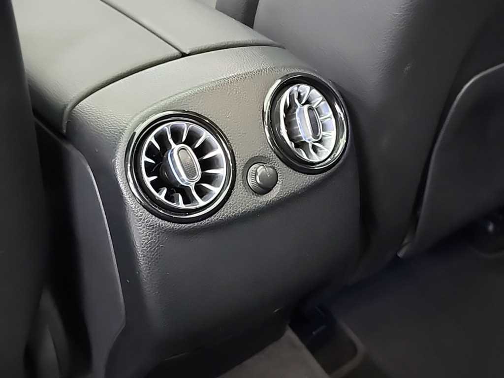 Mercedes Benz GLC Class 2019 Negro - Importación desde Corea - HF Imports Iquique - Foto 13