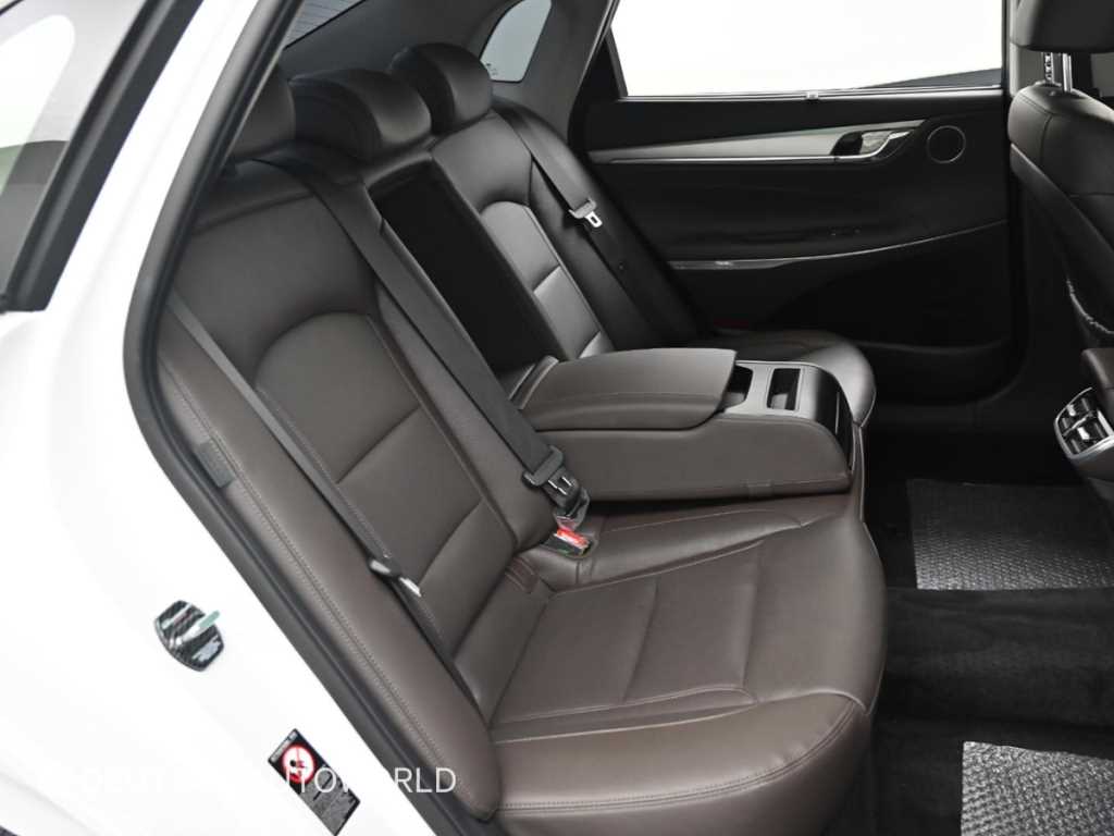 HYUNDAI Grandeur 2020 Blanco - Importación desde Corea - HF Imports Iquique - Foto 13