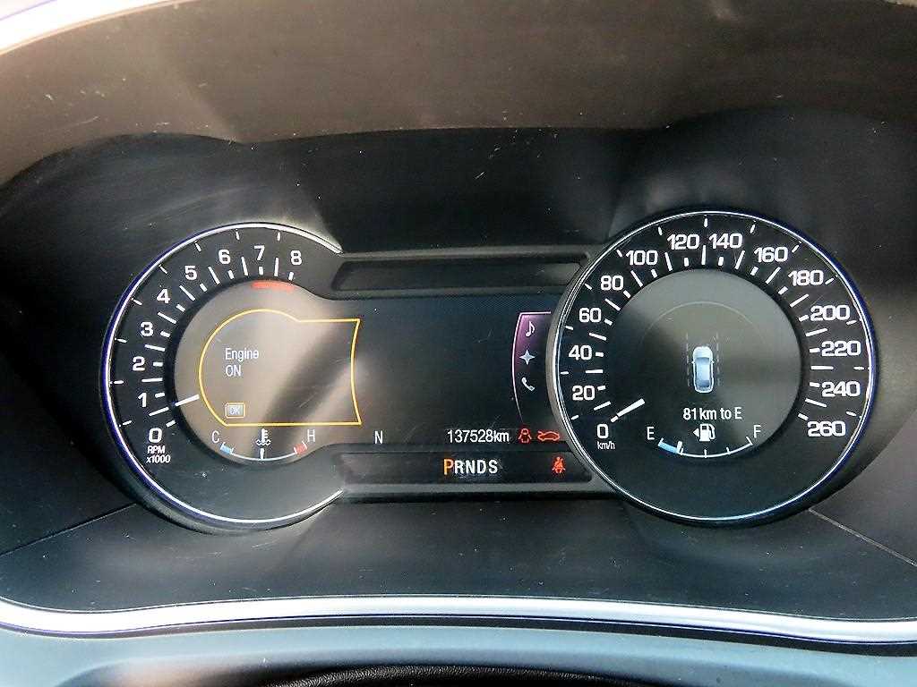 Lincoln MKX - Vista 9