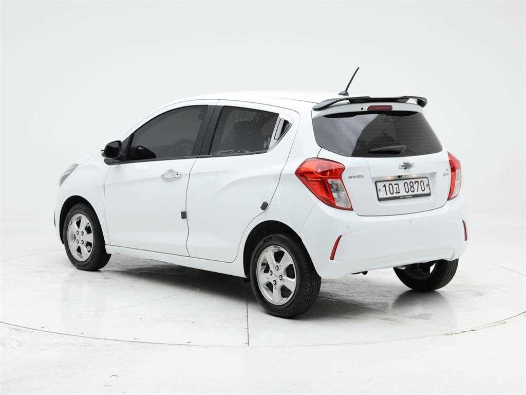 Chevrolet Spark - Vista 4