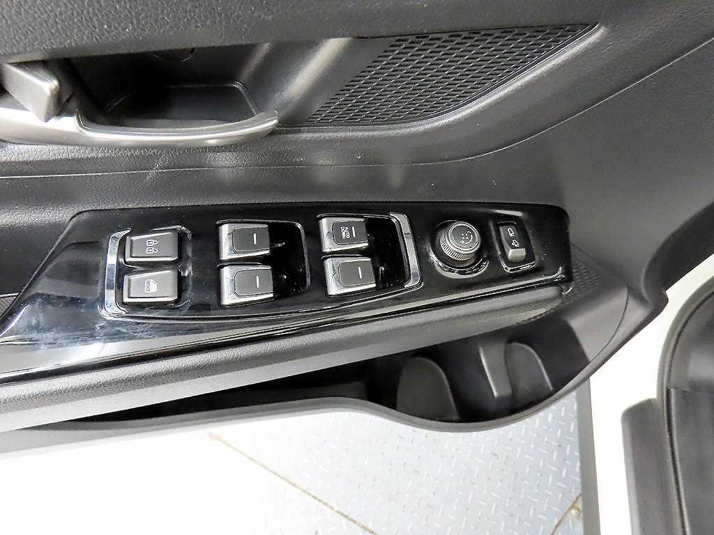 Ssangyong Korando - Vista 11