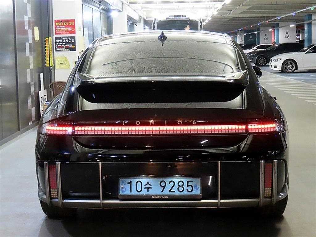 HYUNDAI Ioniq 6 - Vista 5