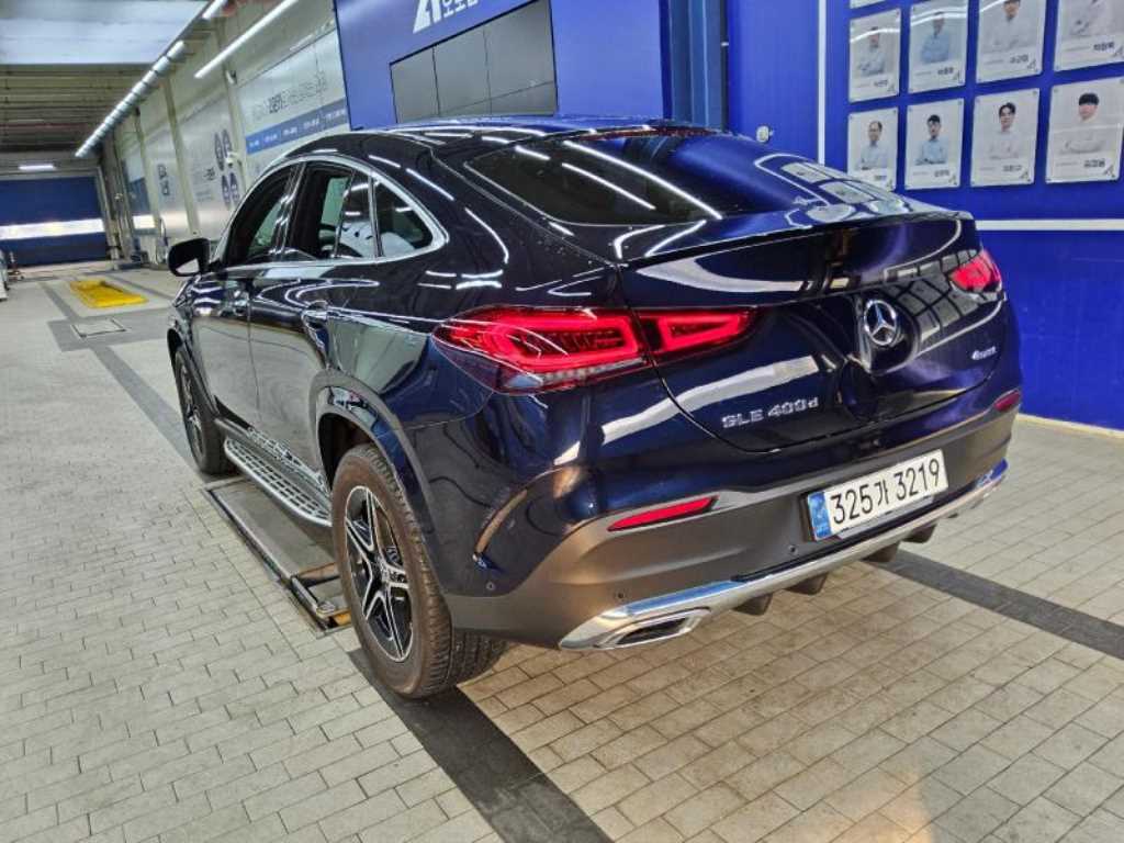 Mercedes Benz GLE Class - Vista 2